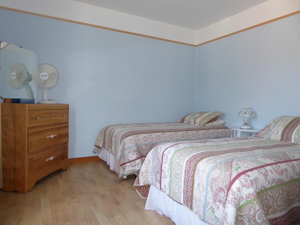 Hebergement Maison Fortier Тадусак Екстериор снимка